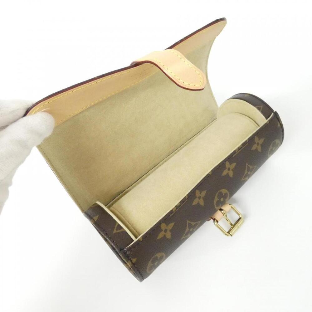 LOUIS VUITTON Authentic Brown Monogram Pouch - Picture 6 of 7